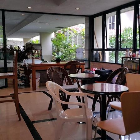Boonthavon Aparthotel Chiang Mai Exterior photo