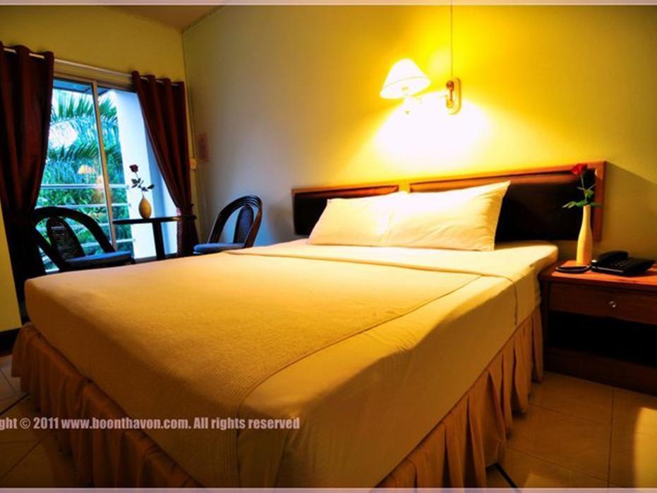 Boonthavon Aparthotel Chiang Mai Exterior photo